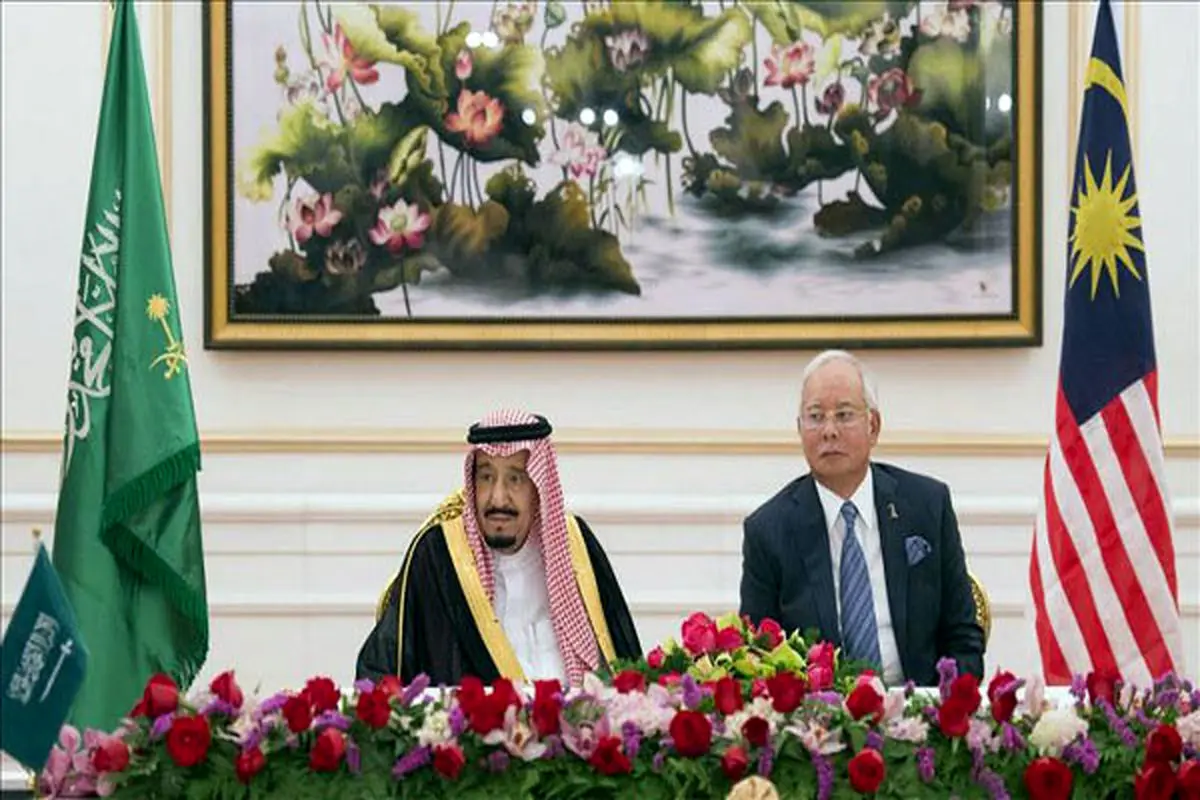 ملک سلمان با نخست وزیر مالزی دیدار و گفت وگو کرد