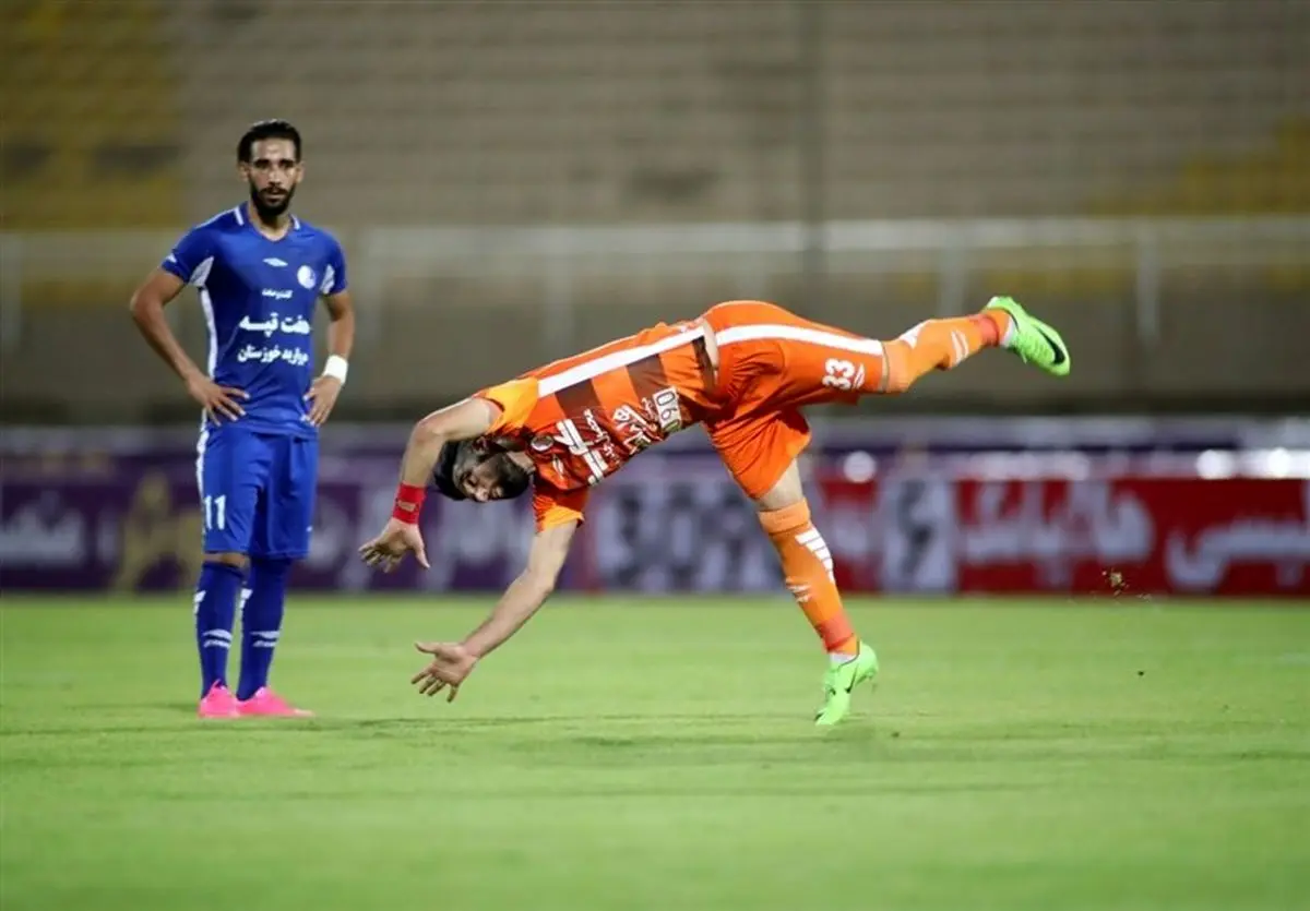 سنگ تمام پرسپولیسی ها برای مهاجم سایپا