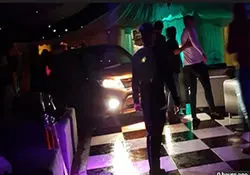 حمله مردی با خودرو به یک باشگاه شبانه در «انگلیس»