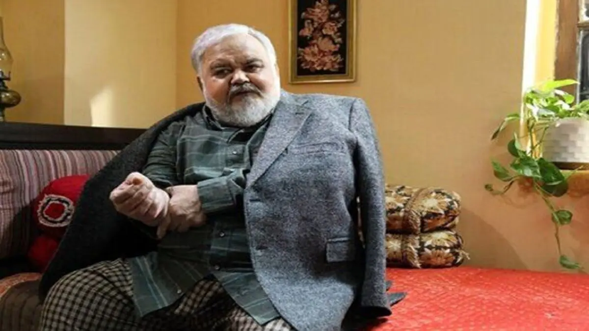 چرا اکبر عبدی از سریال «روزهای آبی» حذف شد؟