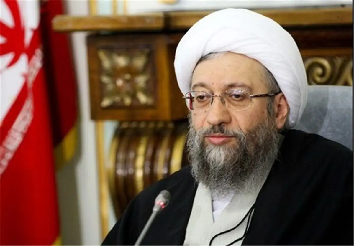 انتقاد آیت الله آملی لاریجانی به هجمه برخی نامزدها به قوهقضائیه