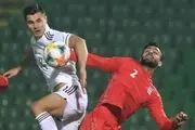ادای احترام به دو پیشکسوت فوتبال ایران+عکس