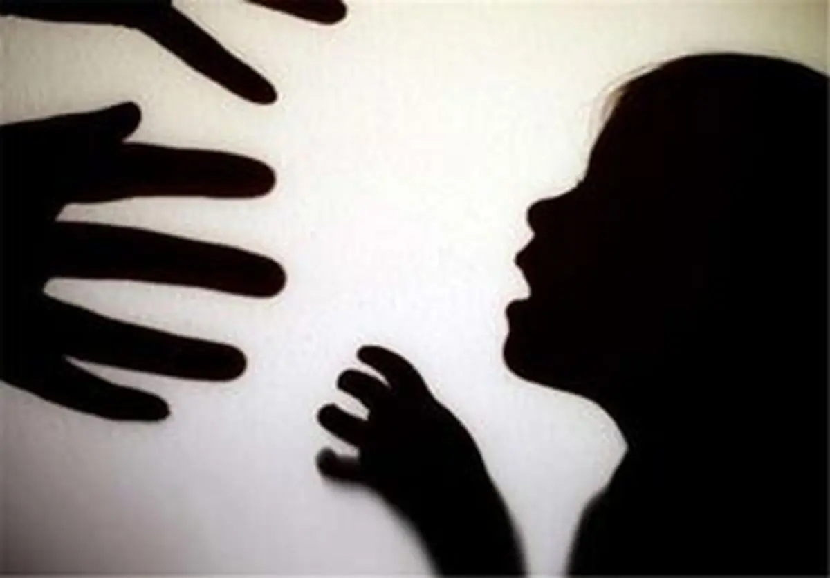 کودک آزار معروف شناسایی شد