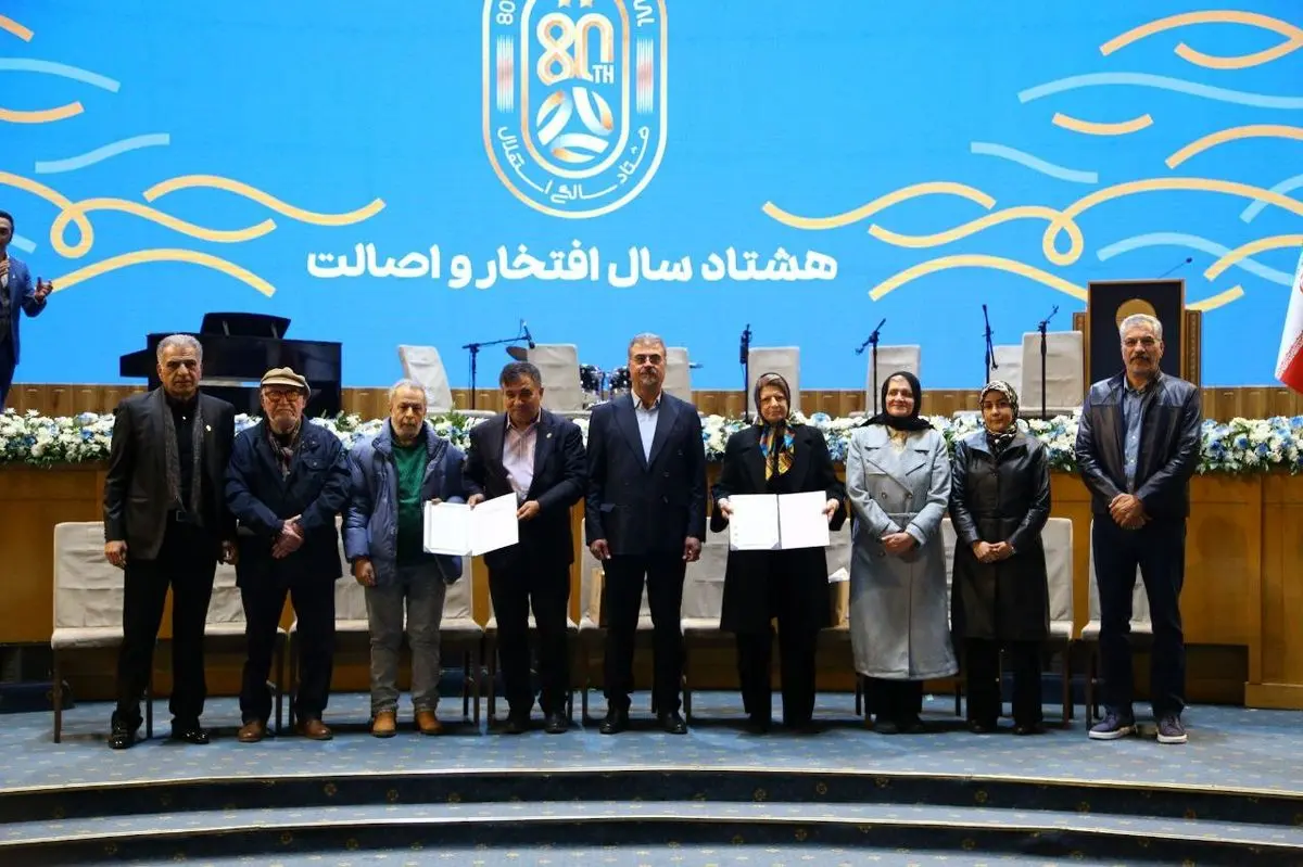 استقلال با پول بی زبان باشگاه بریز و بپاش‌ کرد