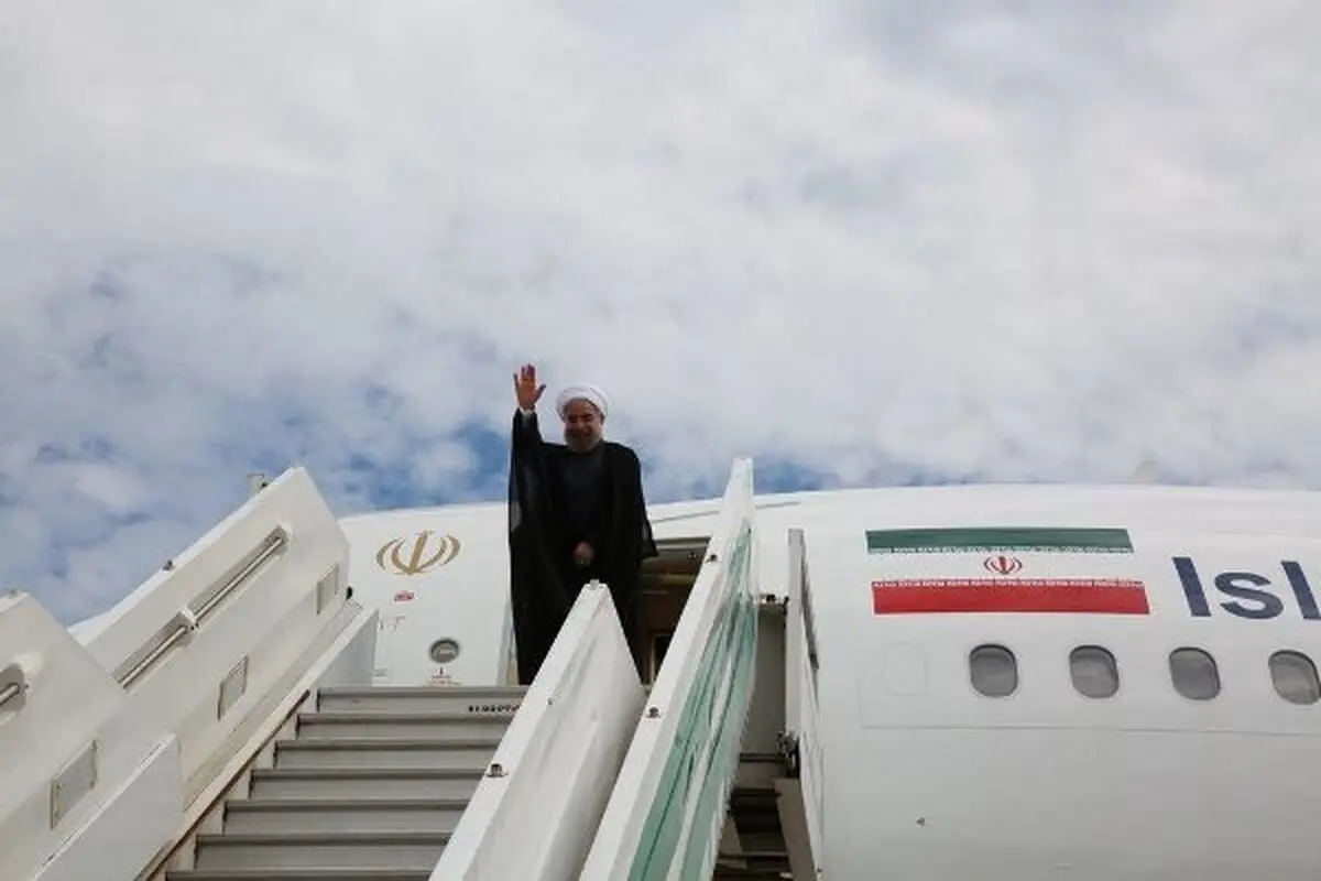 روحانی وارد سنندج شد