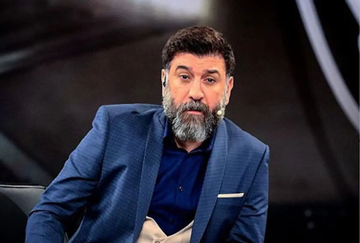 بازیکن سابقِ پرسپولیس، در کنارِ کیانوش عیاری/ عکس
