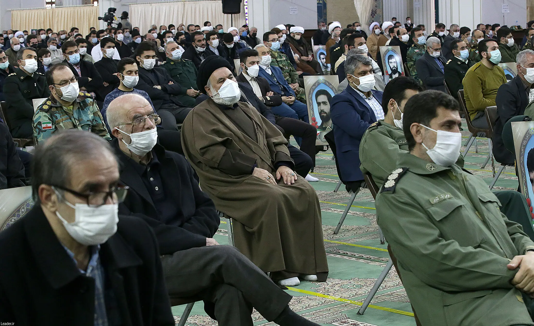 ارتباط تصویری رهبر معظم انقلاب با جمعی از مردم آذربایجان شرقی/گزارش تصویری