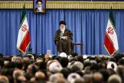 هزاران نفر از مردم اصفهان با رهبر انقلاب دیدار کردند