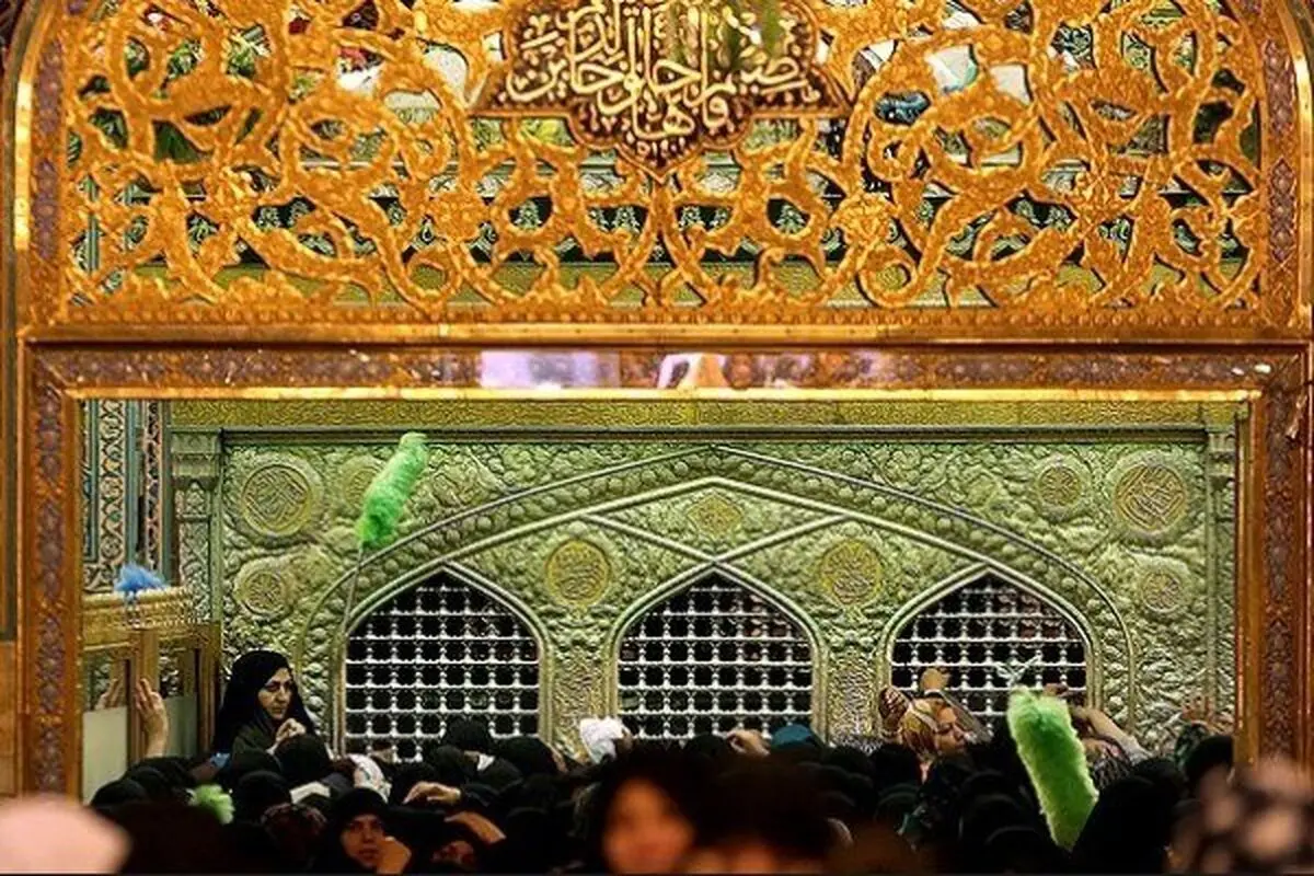 واکنش شاعران به اهانت خبرنگار هتاک