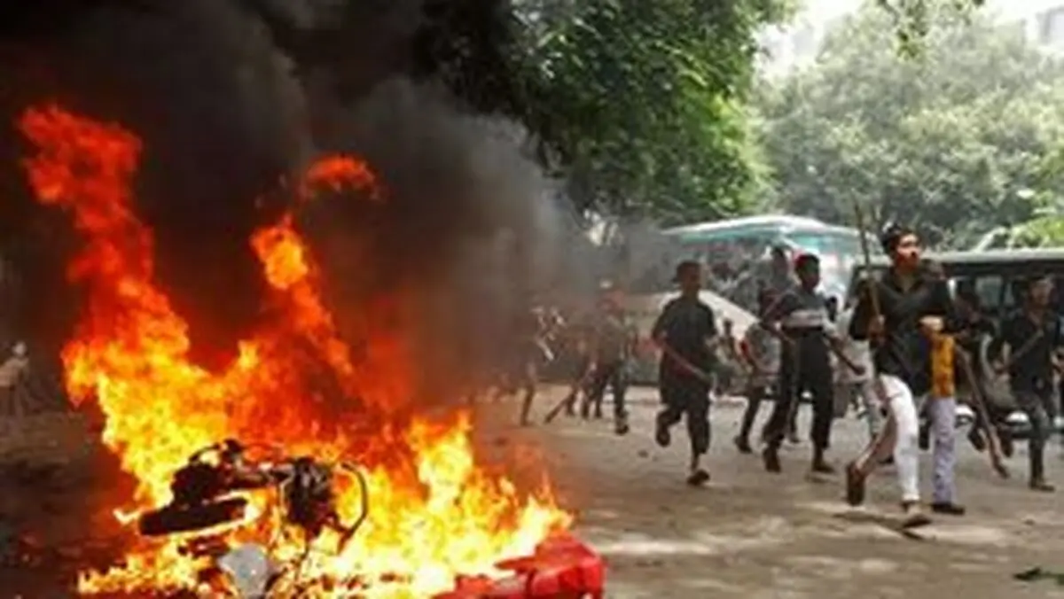 ۵۶ کشته در اعتراضات امروز بنگلادش
