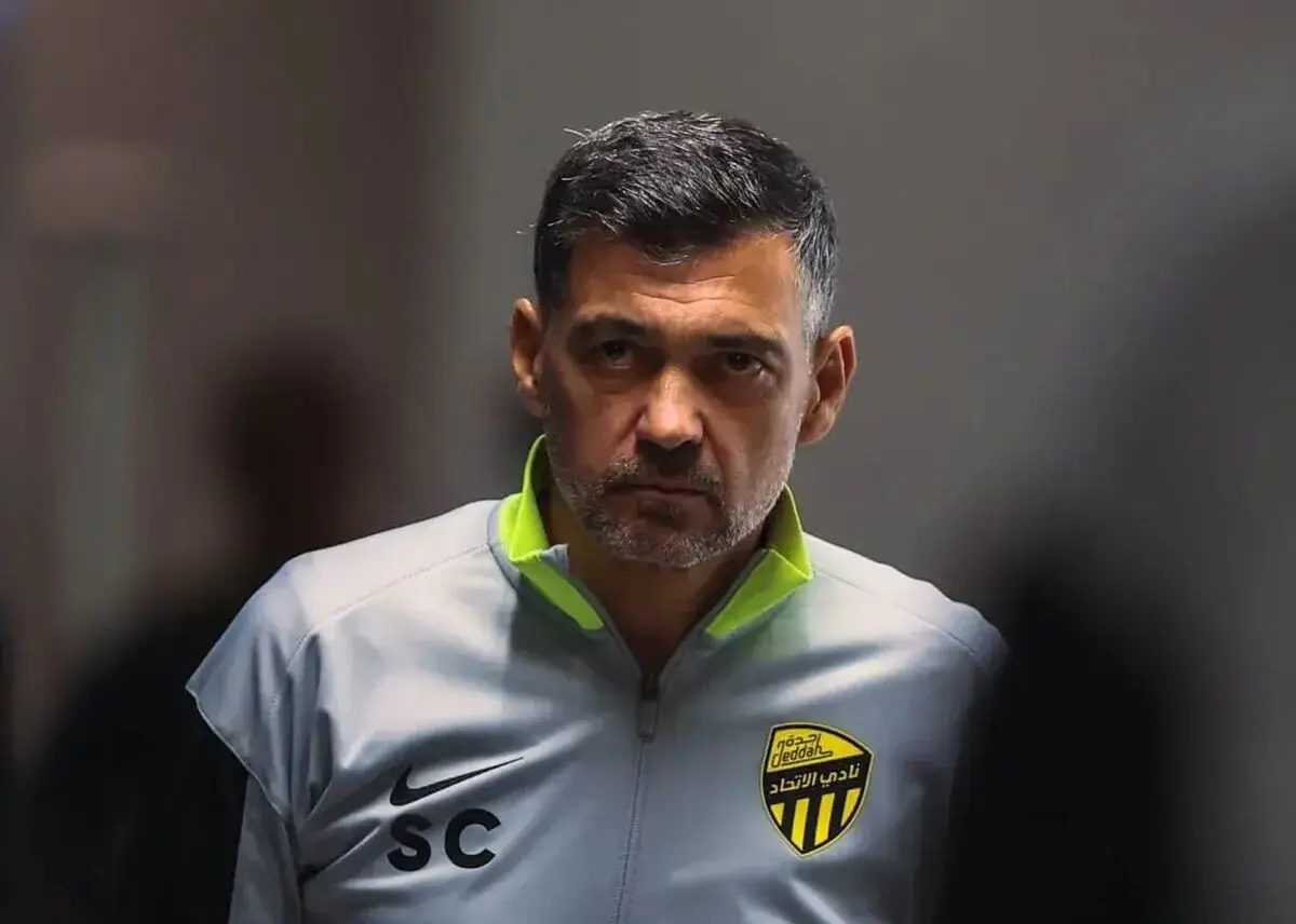 سرمربی میلان از الاتحاد اخراج شد؟
