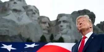 چهره ترامپ در بنای ملی کوه راشمور!