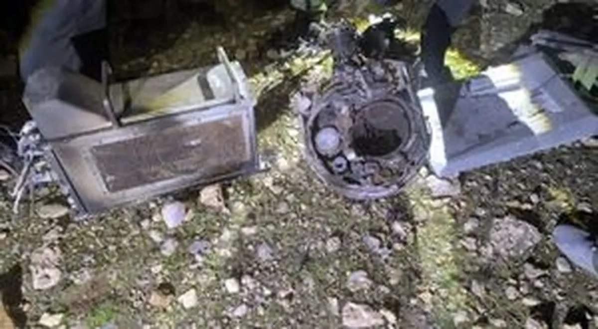 کشف هواگرد ساقط‌شده دشمن در ارتفاعات بختگان فارس