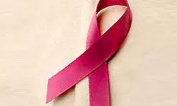 ابتلای سالانه ۱۰ نفر به سرطان سینه