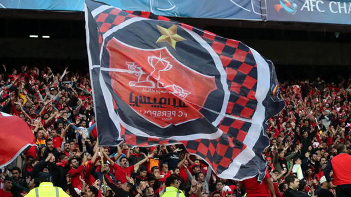 عصبانیت پرسپولیسیها از عملکرد محمدنبی