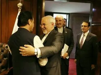 محمدجواد ظریف با رئیس مجلس ملی پاکستان دیدار و گفت‌وگو کرد 