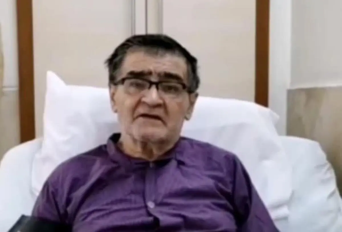 رضا رویگری بعد مدتها با یک تیپ عجیب پیدایش شد
