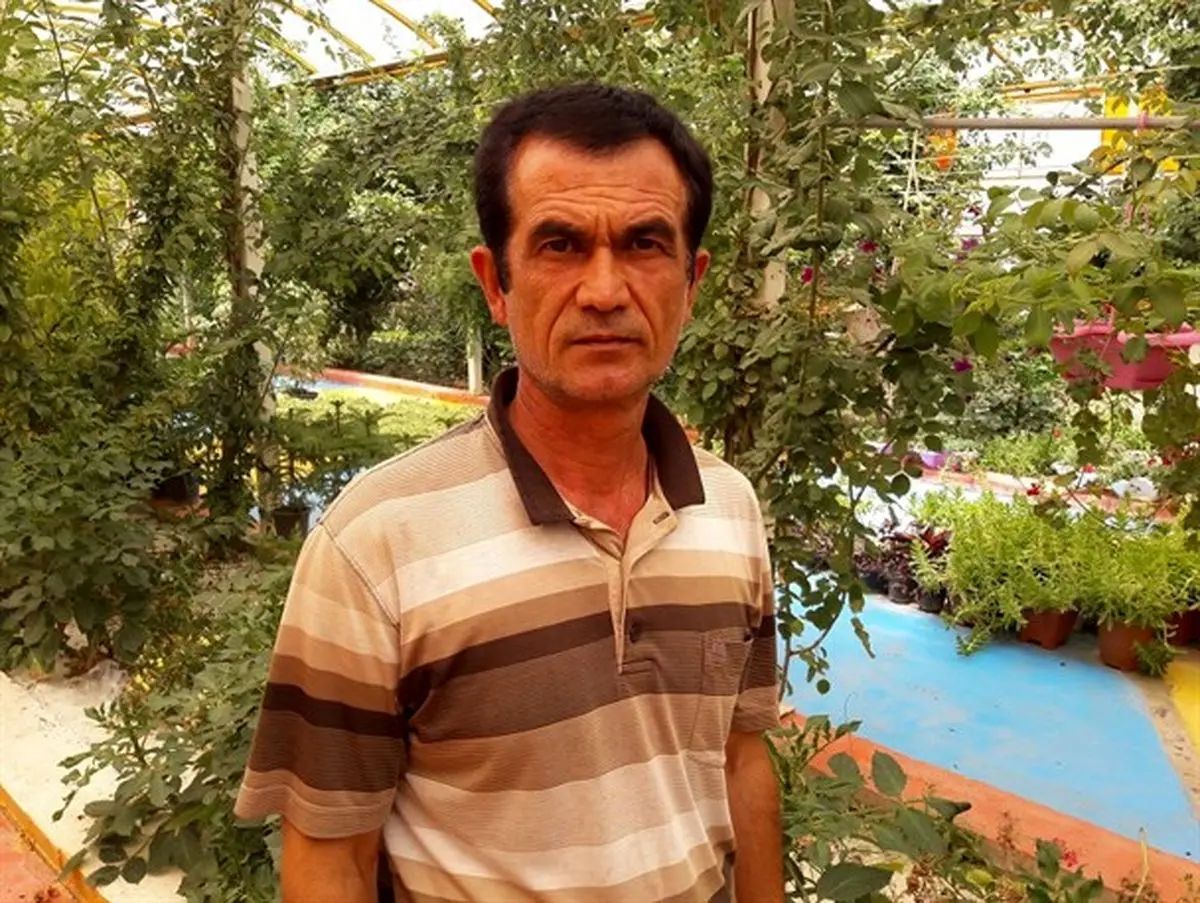 تولید ۵۰ نوع گل و گیاه در نهالستان مرد ۵۳ ساله میانه ای