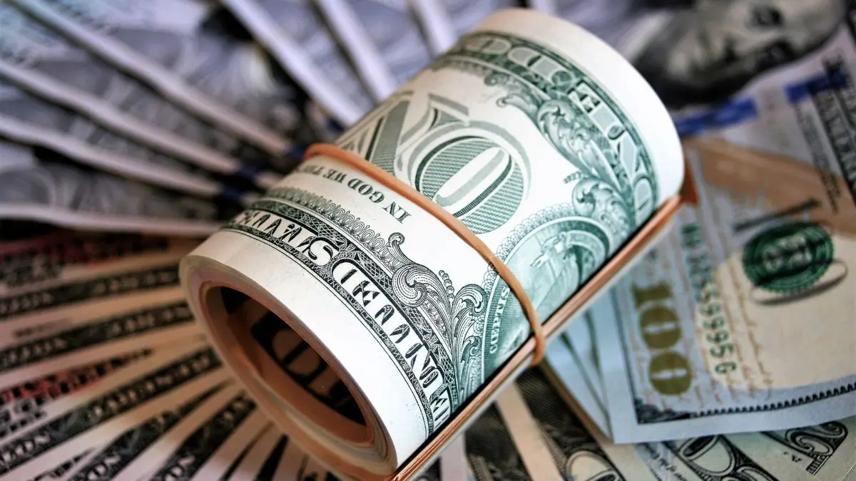 پیشبینی قیمت دلار چهارشنبه ۲۴ اردیبهشت ۱۴۰۴