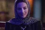استایل جذاب پردیس پورعابدینی در اهدای جوایز جشن حافظ /عکس