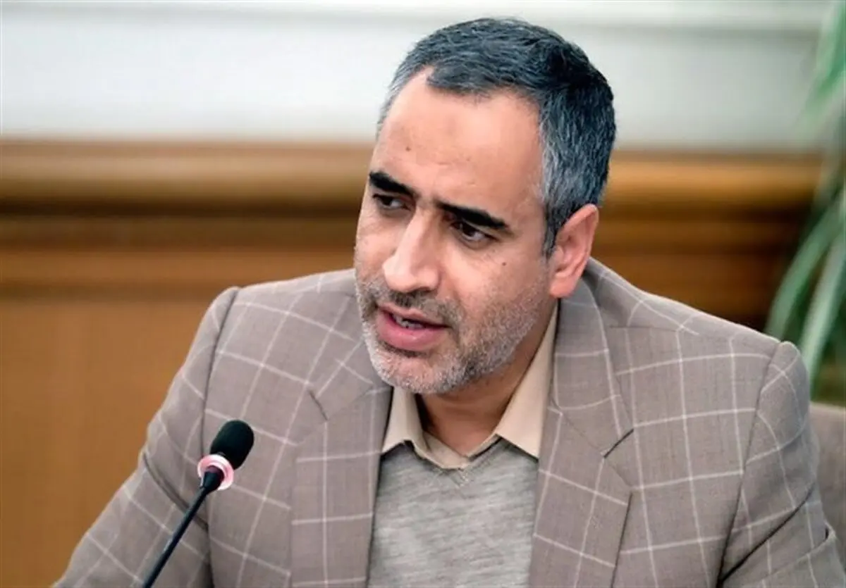 کامیون داران بار سنگین کرونا را بدون حمایت بر دوش میکشند!
