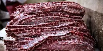 گوشت گرم وارداتی با قیمت ۲۱۵ هزار تومان عرضه می شود

