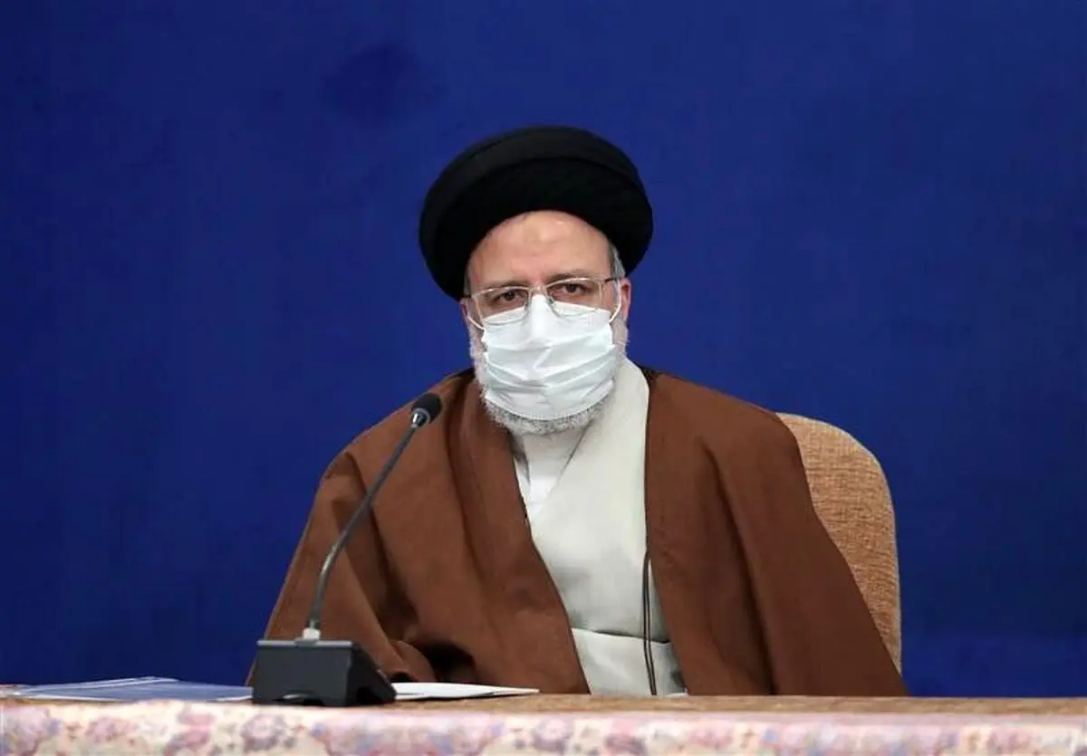 انجام تست کرونا از همه کسانی که به کشور وارد میشوند، ضروری است