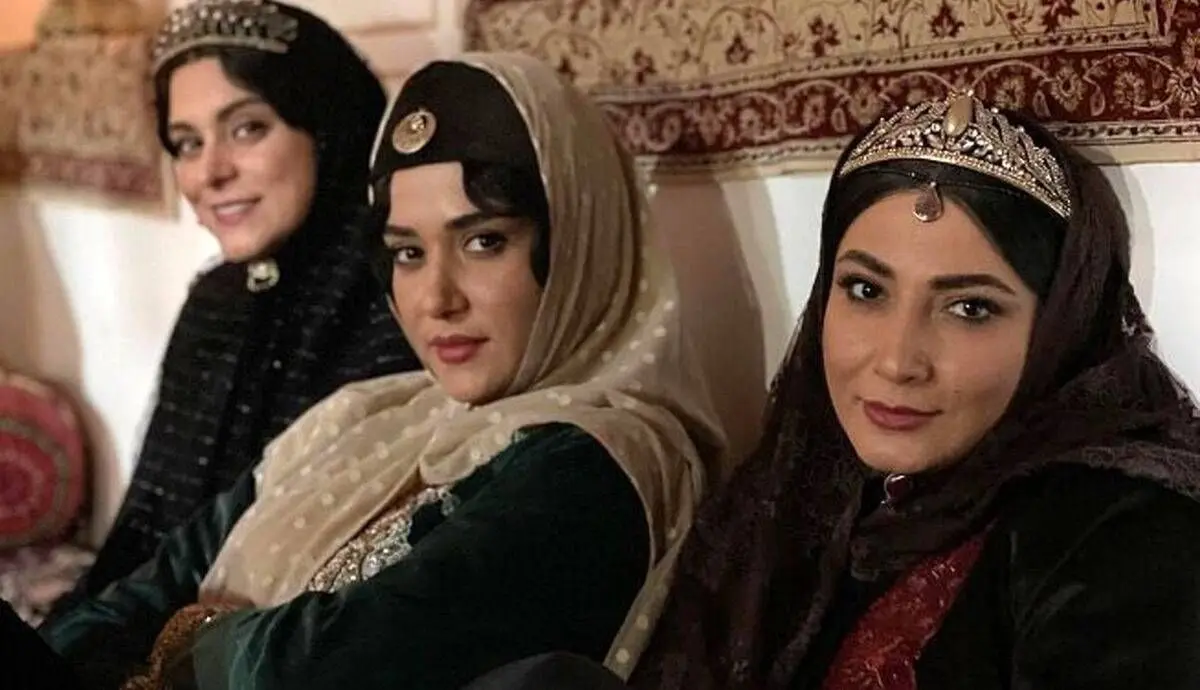 سلفی در اتاق گریم بانوان جیران+عکس