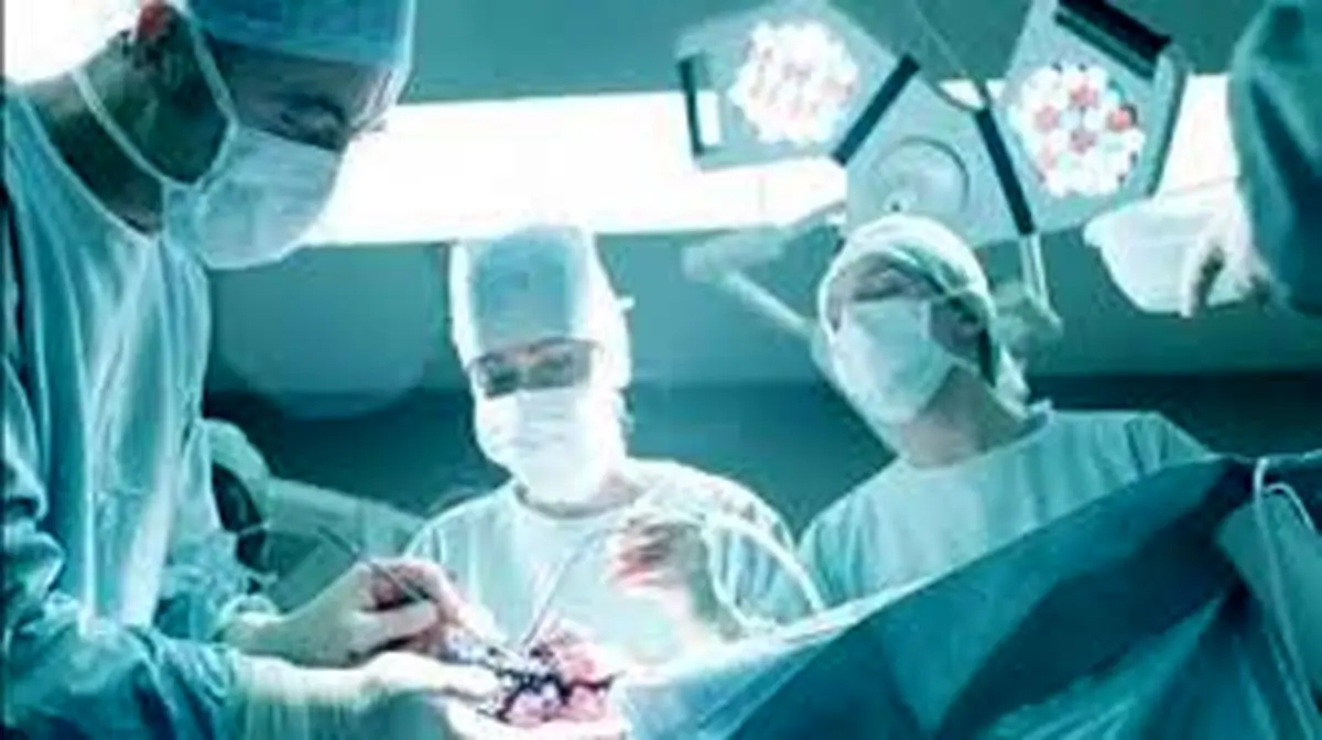 ممنوعیت عمل لیپوساکشن در مطب و کلینیک پوست و مو
