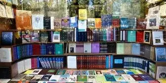 بازیگر معروف با محبوبیتش بازار کتاب ایران را رونق بخشید