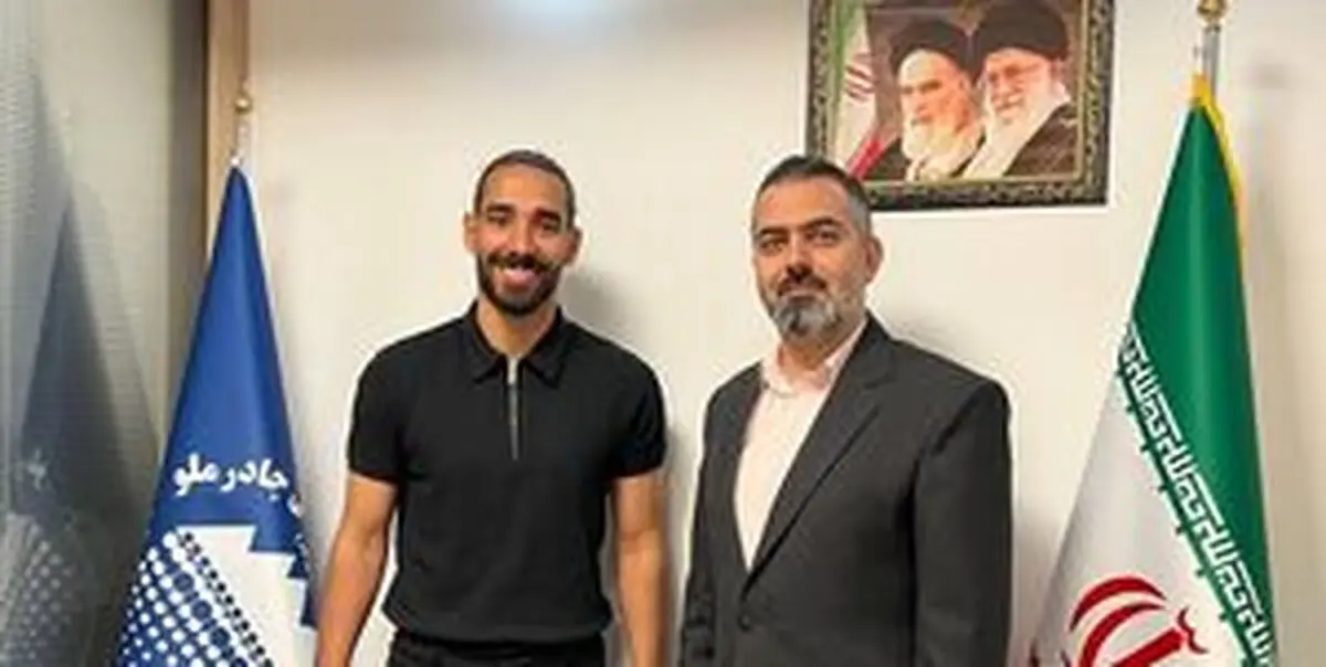 
اقدام عجیب پرسپولیسی سابق در لیگ یک +عکس
