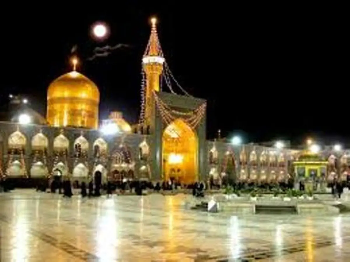وزیر کشور به زیارت رفت