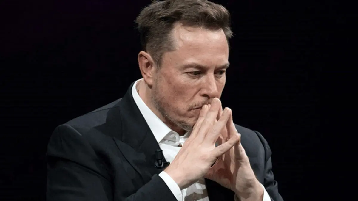 رسوائی غیرقابل انکار ایلان ماسک