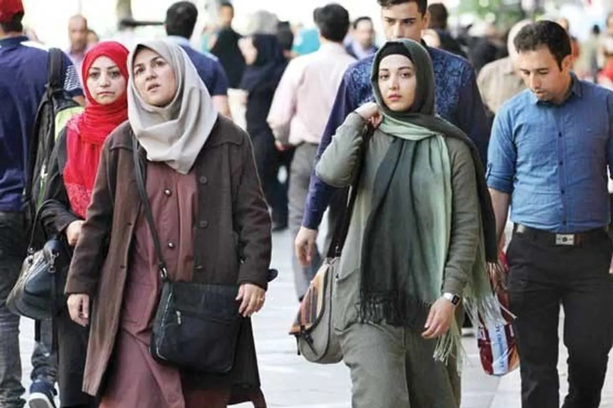 تابستان وبرنامه های تلویزیون از خندوانه تا سفردرخانه 