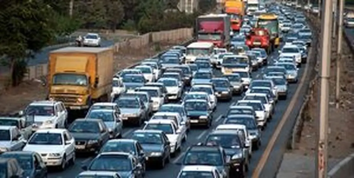 تردد در محورهای برونشهری ۶.۲ درصد کاهش یافت