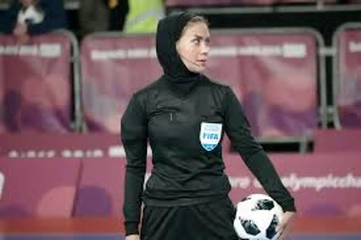 گلاره ناظمی در جمع ۱۰ داور برتر فوتسال جهان