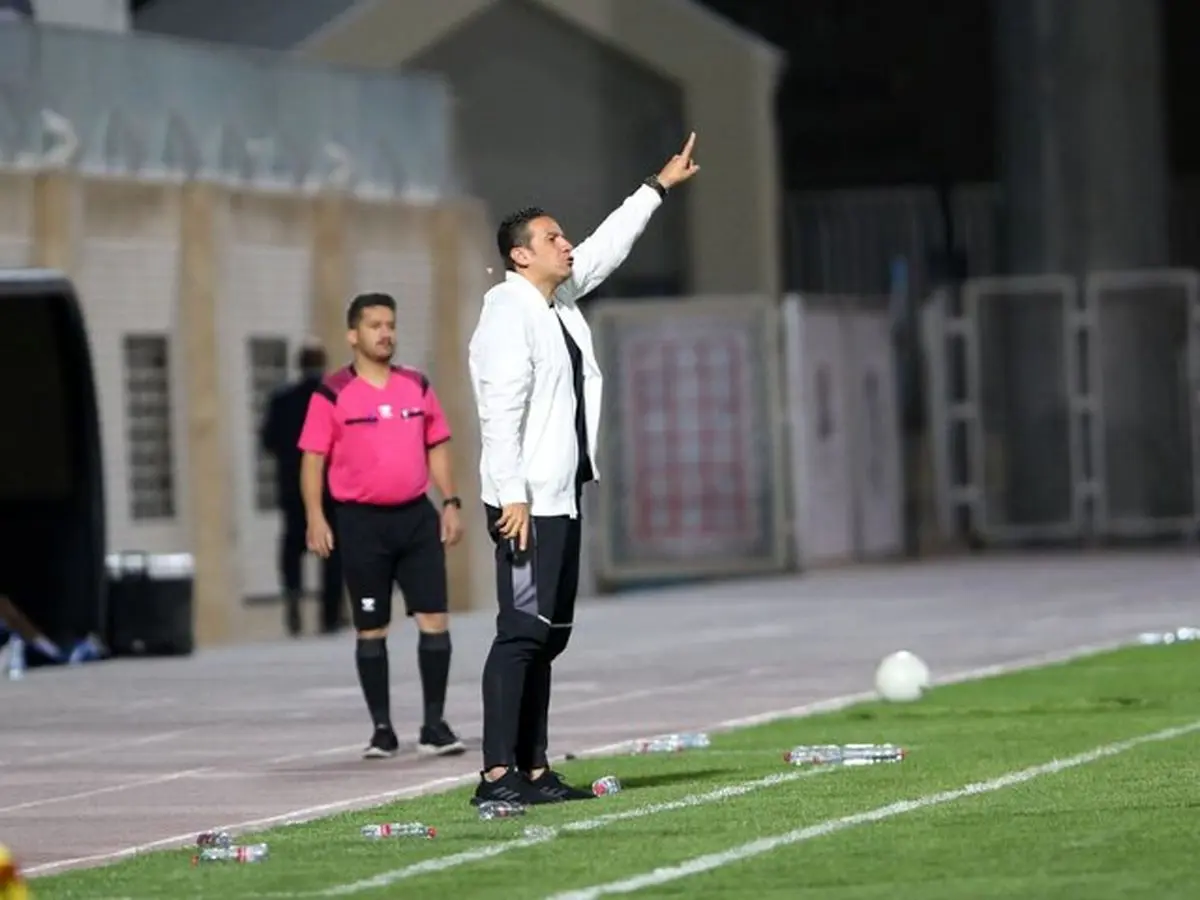 واکنش مربی خیبر به احتمال اخراج اوسمار و حضور رحمتی در استقلال