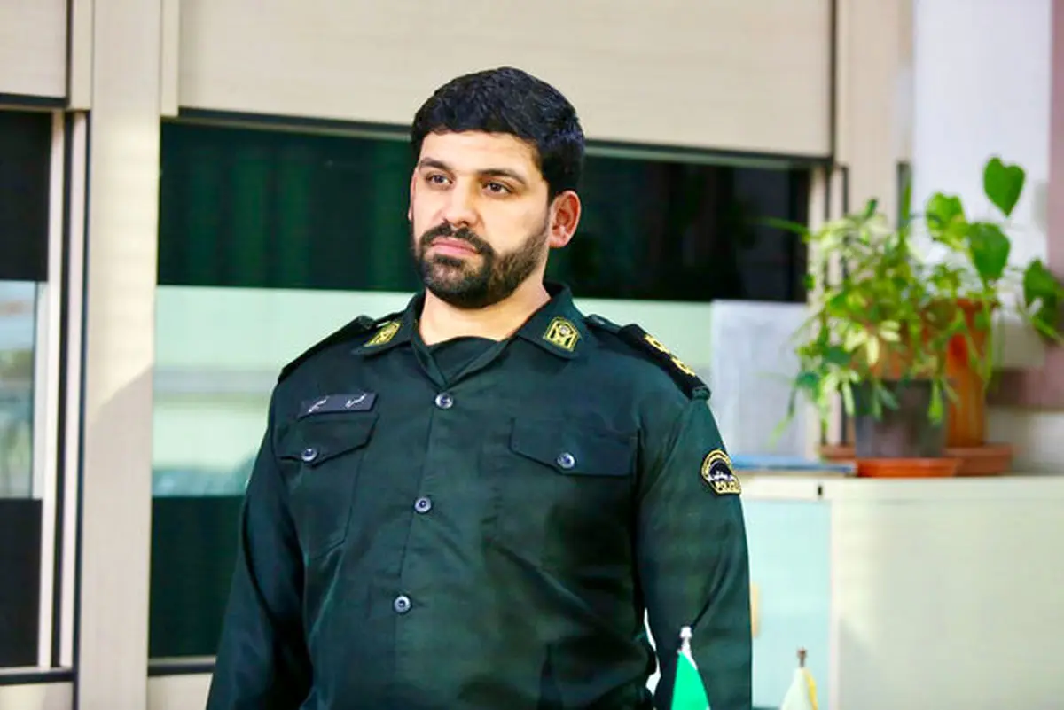 بازیگری که نظر پلیس ها را به خود جلب کرد/عکس