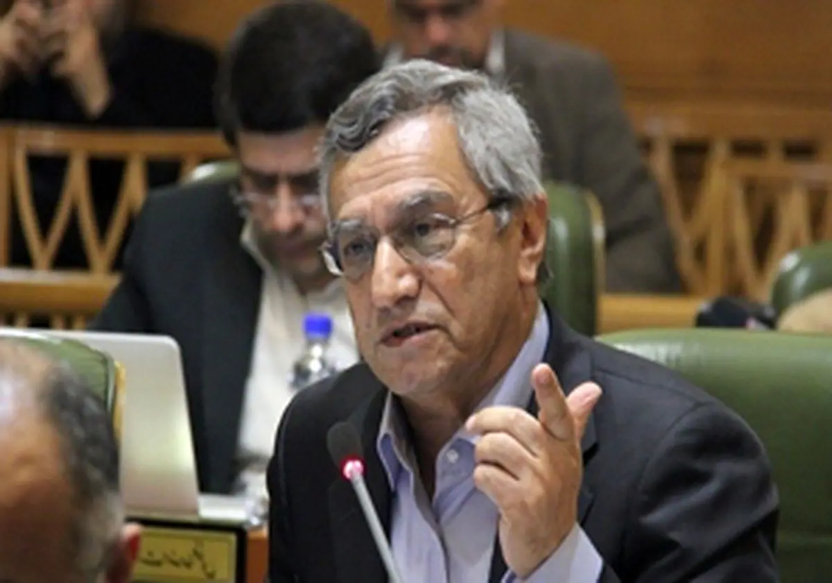 حمل و نقل عمومی در شهر تهران پاسخگو نیاز مردم نیست