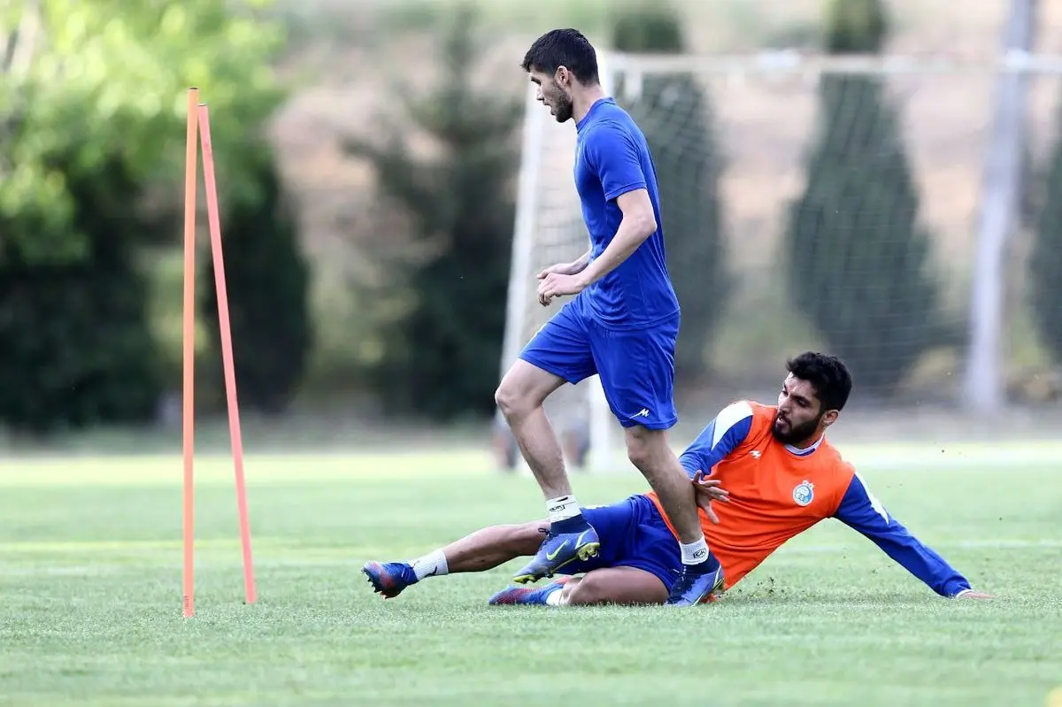 انگیزه بالای آمانوف در تمرین امروز آبی پوشان+ عکس