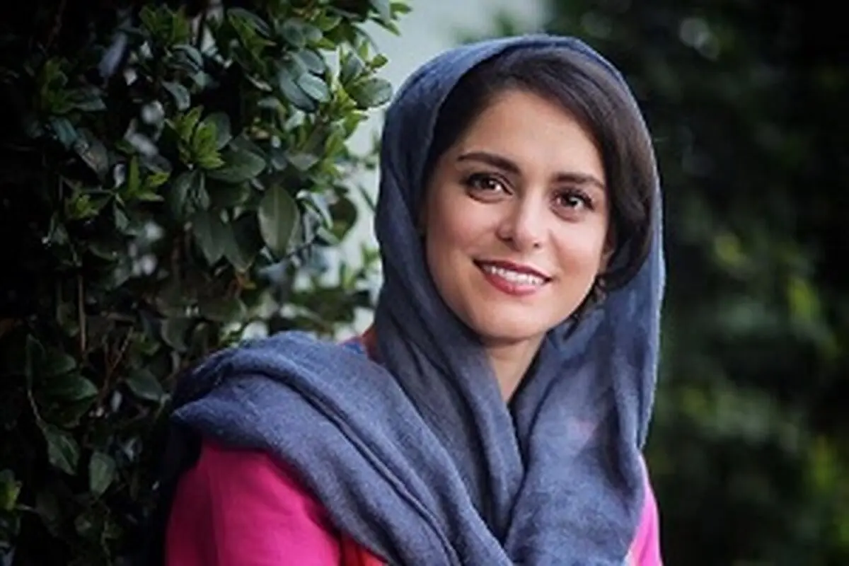 غزل شاکری و پریناز ایزدیار در پشت صحنه «جیران»