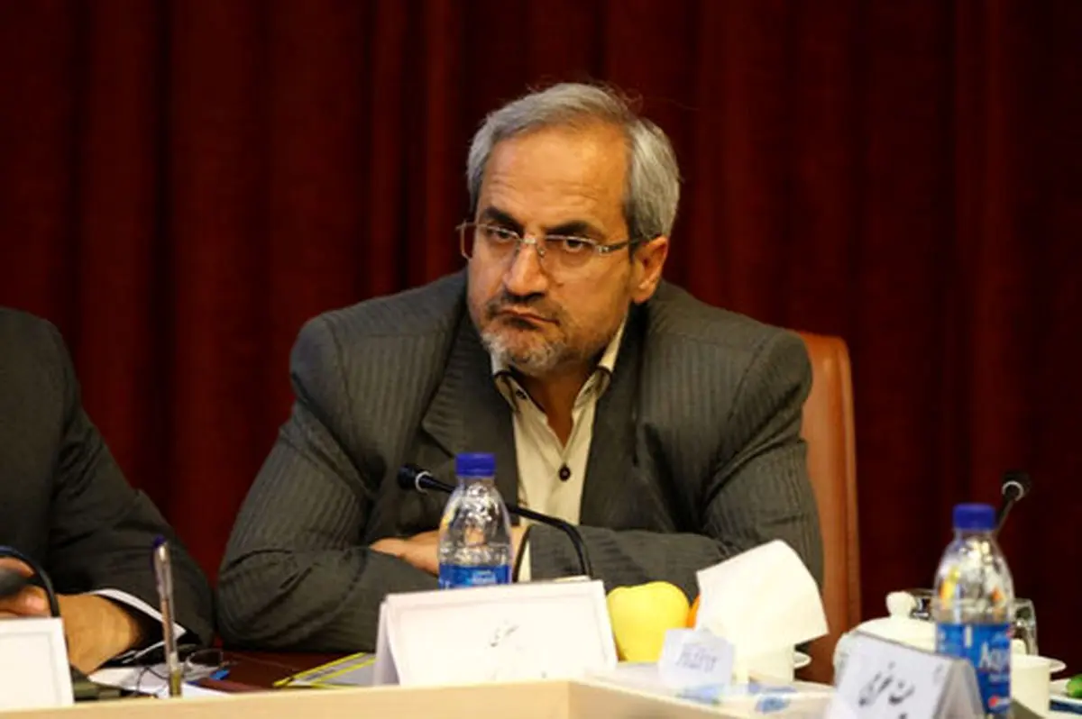تصویری از صندلی خالی نمایندهای که بر اثر کرونا درگذشت