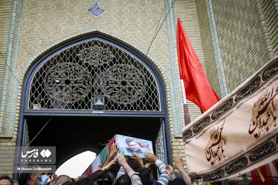 مراسم تشییع پیکر شهید صیاد خدایی/گزارش تصویری