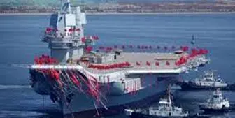 رونمایی چین از ناوهای جنگی جدید و زیردریایی‌های اتمی