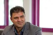 هادی چوپان کاری کرد آرنولد با او عکس یادگاری بگیرد