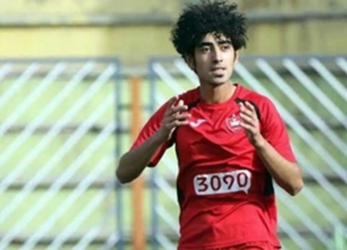 مهاجم پرحاشیه : از ایران زنگ زدند تا اخراجم کنند 