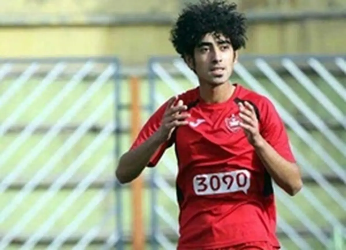 مهاجم پرسپولیس هیچ پیشنهادی برای رفتن ندارد