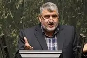وزرایی که توان کار ندارند باید خانه نشین شوند