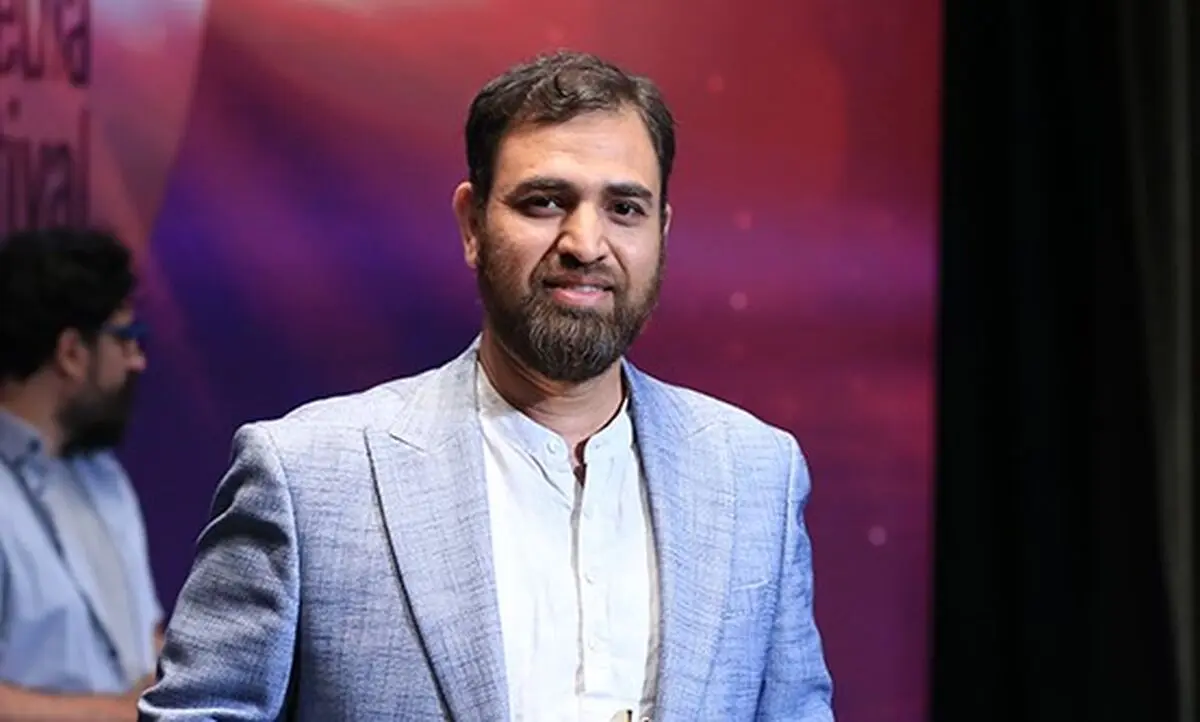 سوتی معنادار و پربازدید مجری برنامه به وقت ایران