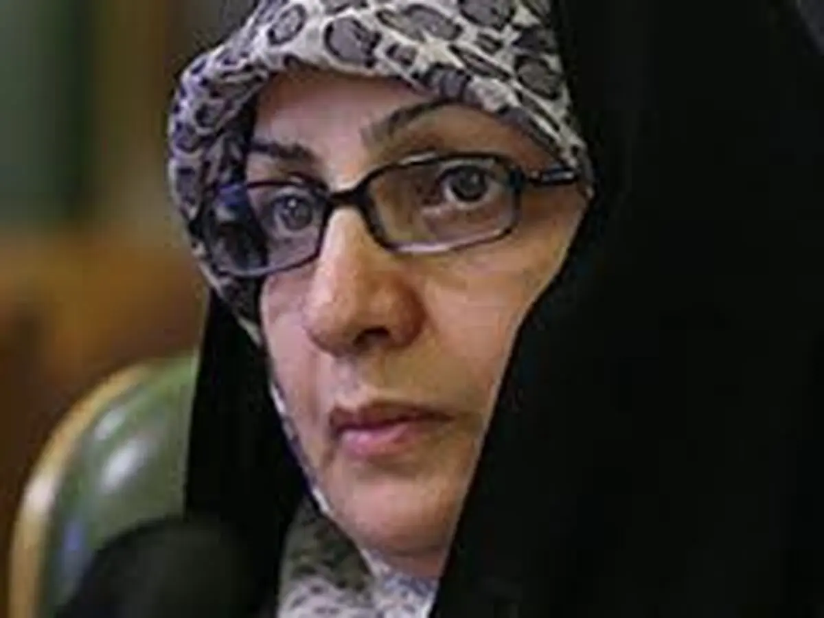 دفاع معصومه آباد از آتش‌نشانی
